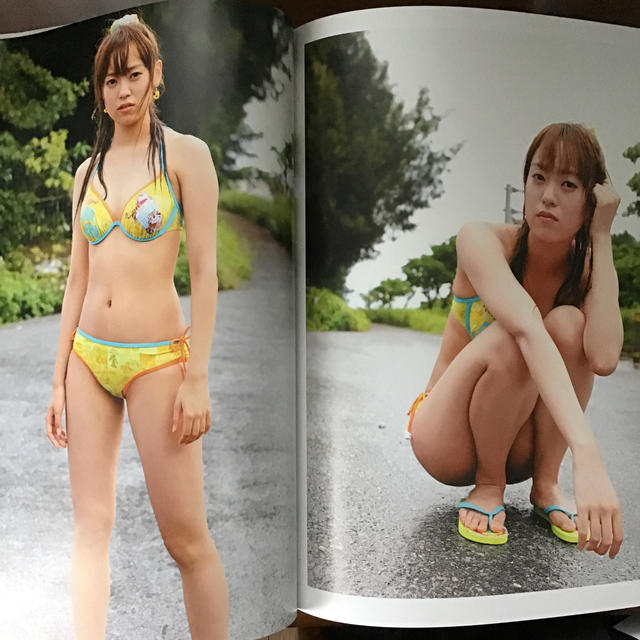 AKB48(エーケービーフォーティーエイト)の米米米 米沢瑠美写真集 エンタメ/ホビーの本(アート/エンタメ)の商品写真