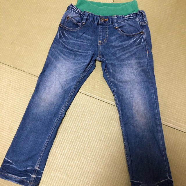 BREEZE(ブリーズ)のデニムパンツ　JUNKSTORE 120 キッズ/ベビー/マタニティのキッズ服男の子用(90cm~)(パンツ/スパッツ)の商品写真