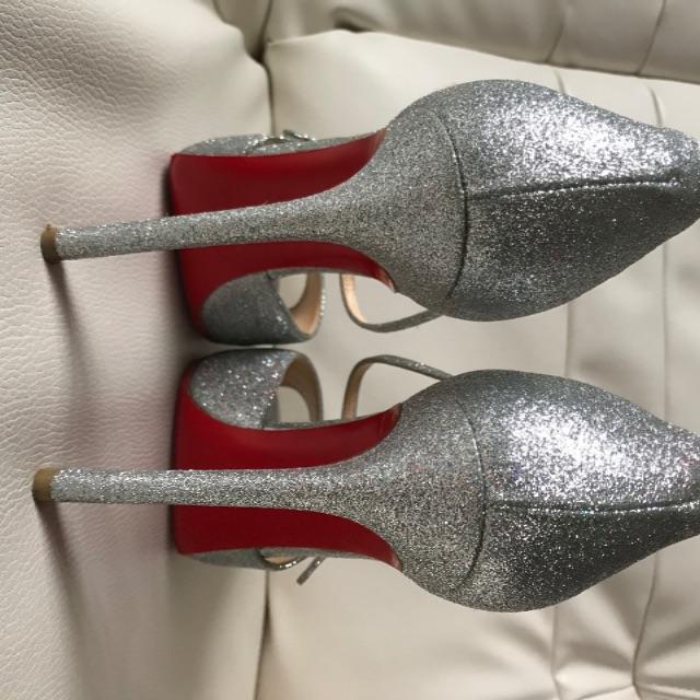 Christian Louboutin(クリスチャンルブタン)のクリスチャンルブタン美品38.5 レディースの靴/シューズ(ハイヒール/パンプス)の商品写真