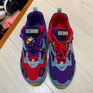 ナイキ(NIKE)のNIKE(スニーカー)