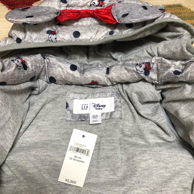 babyGAP(ベビーギャップ)のmi-ko様専用　BabyGap Disney ダウンジャケット 80cm キッズ/ベビー/マタニティのベビー服(~85cm)(ジャケット/コート)の商品写真