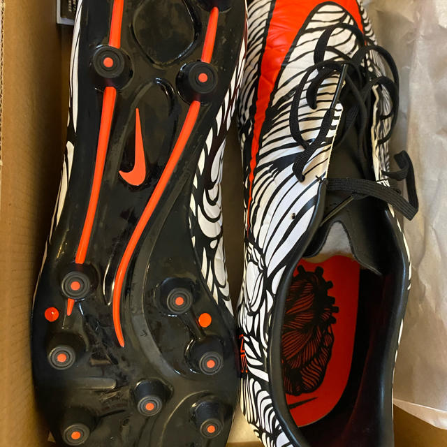 NIKE ナイキ ハイパーヴェノム ファントム PREM HG-E(ゴールド NIKE ナイキ ハイパーヴェノム ファントム PREM HG-E(ゴールド