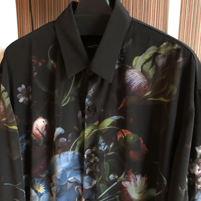 LAD MUSICIAN(ラッドミュージシャン)のLAD MUSICIAN 2019AW 花柄ビッグシャツ 42 メンズのトップス(シャツ)の商品写真