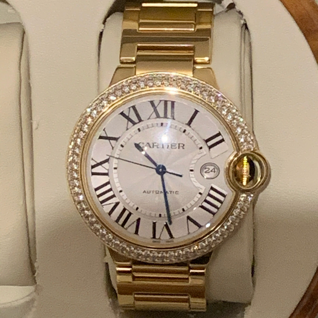 Cartier(カルティエ)のカルティエ バロンブルー 42ミリ YG ダイヤベゼル メンズの時計(腕時計(アナログ))の商品写真