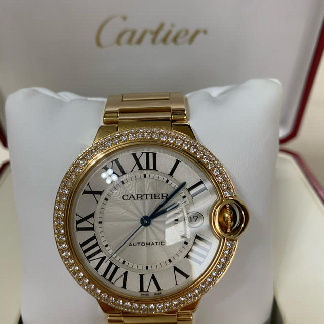 Cartier(カルティエ)のカルティエ バロンブルー 42ミリ YG ダイヤベゼル メンズの時計(腕時計(アナログ))の商品写真