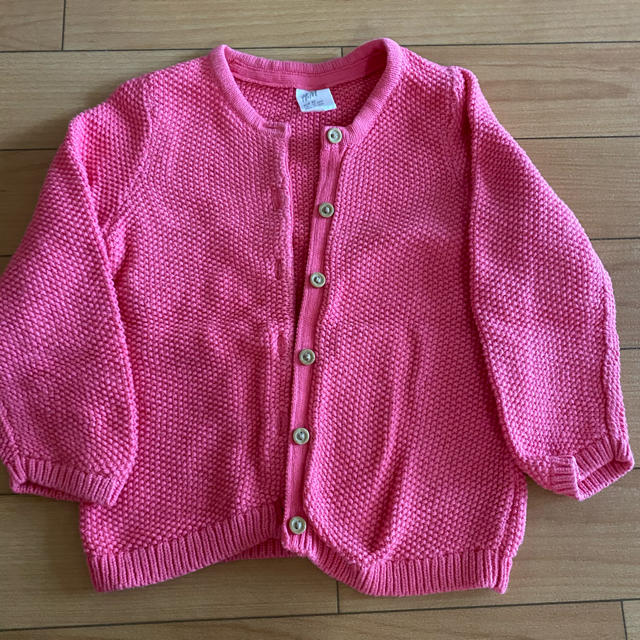 H&M(エイチアンドエム)のキッズ　カーディガン　12-18M キッズ/ベビー/マタニティのキッズ服男の子用(90cm~)(カーディガン)の商品写真