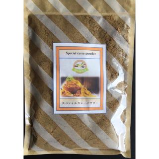 スペシャルカレーパウダー　100g(調味料)