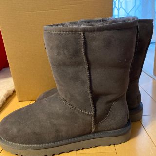 アグ(UGG)のUGG  ムートン　ブーツ(ブーツ)