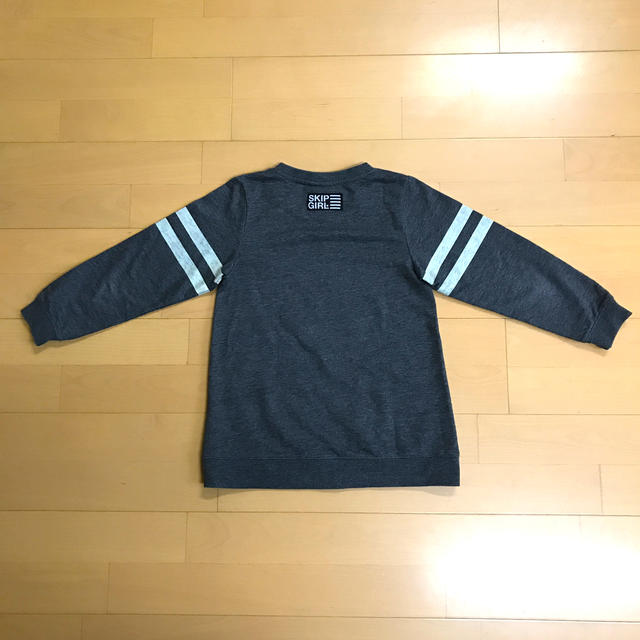 130cm  長袖　Tシャツ　トップス キッズ/ベビー/マタニティのキッズ服男の子用(90cm~)(Tシャツ/カットソー)の商品写真