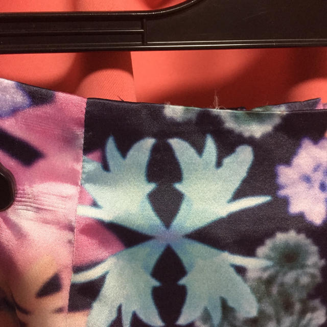 MURUA(ムルーア)のMURUA マーメイドフラワー レディースのスカート(ミニスカート)の商品写真