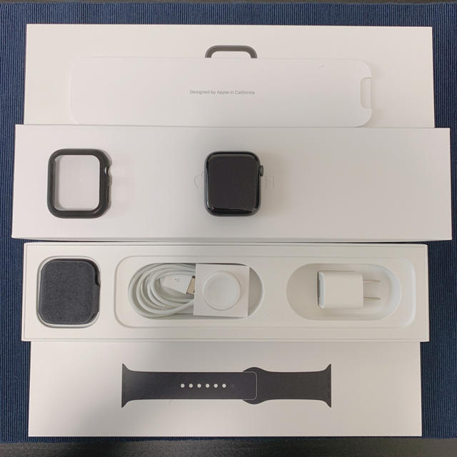 Apple Watch‎ series4  44mm GPS+Cellular