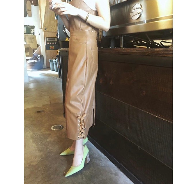 SeaRoomlynn(シールームリン)のステッチエコレザーセット レディースのスカート(ひざ丈スカート)の商品写真
