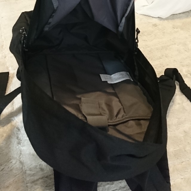 BURTON(バートン)のバートンリュックサック（黒） メンズのバッグ(バッグパック/リュック)の商品写真