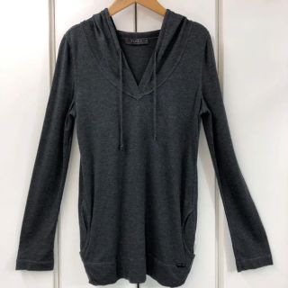 フォクシー(FOXEY)の美品！FOXEY 薄手パーカー(38)(パーカー)