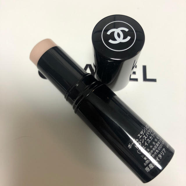 CHANEL シャネル ボーム エサンシエル トランスパラン　8g