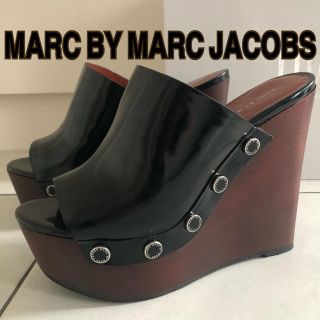 マークバイマークジェイコブス(MARC BY MARC JACOBS)のMARC BY MARC JACOBS サンダル 美品(サンダル)