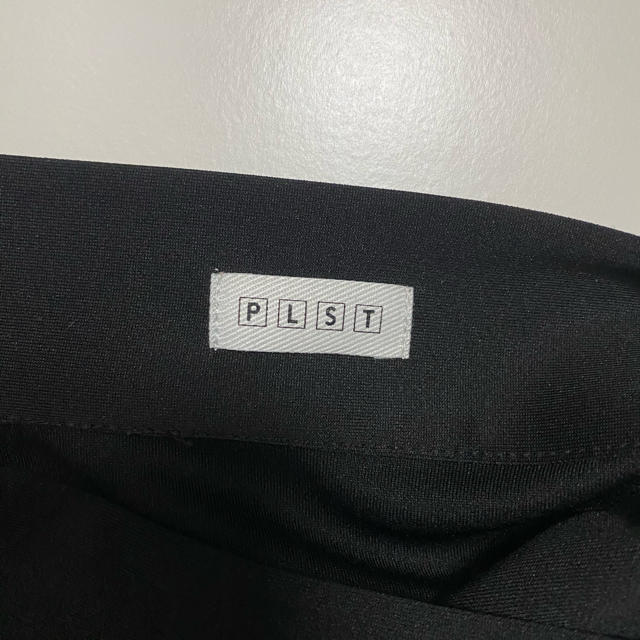PLST(プラステ)の☆【最終値下げしました！送料込み】PLST  黒フレアスカート   レディースのスカート(ひざ丈スカート)の商品写真