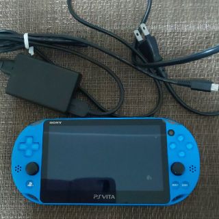 プレイステーションヴィータ(PlayStation Vita)のマギカ様専用　PS　VITA　中古(携帯用ゲーム機本体)