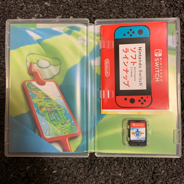 Nintendo Switch - ポケットモンスター ソード Switchの通販 by Y's shop｜ニンテンドースイッチならラクマ