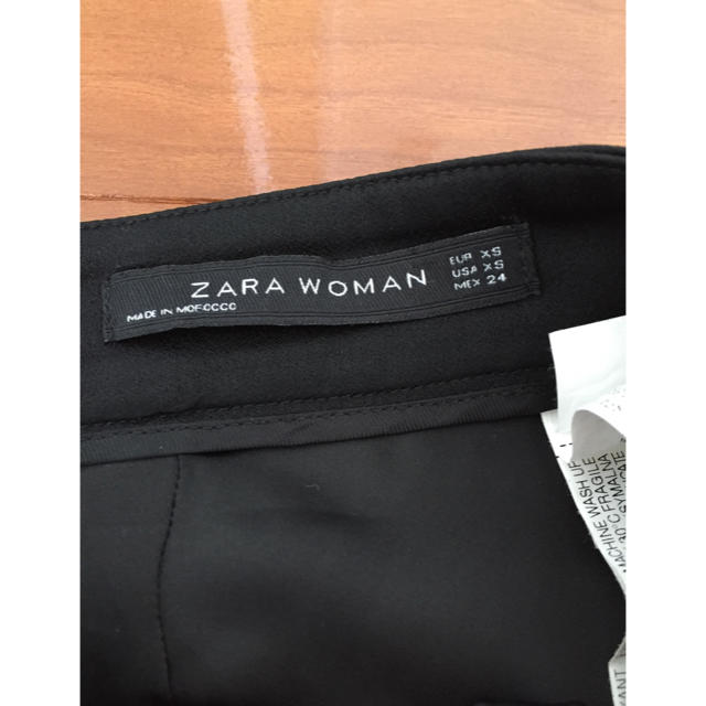 ZARA(ザラ)の膝上スカート レディースのスカート(ひざ丈スカート)の商品写真