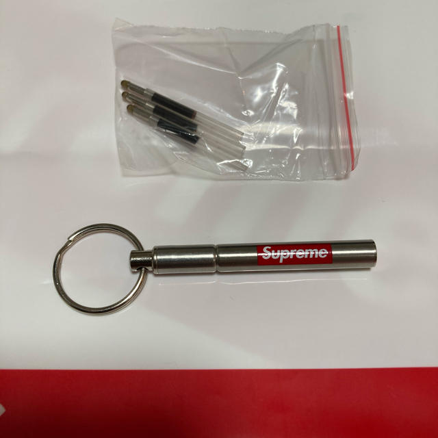 Supreme(シュプリーム)のシュプリーム　キーホルダー　ボールペン メンズのファッション小物(キーホルダー)の商品写真