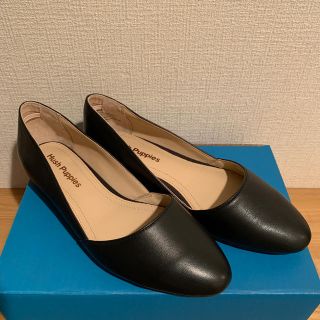 ハッシュパピー(Hush Puppies)のレディースパンプス　ブラック(ハイヒール/パンプス)