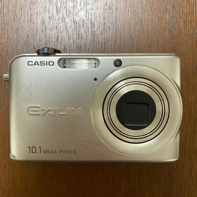 CASIO(カシオ)のCASIO EXILIM デジタルカメラ EX-Z1000 スマホ/家電/カメラのカメラ(コンパクトデジタルカメラ)の商品写真