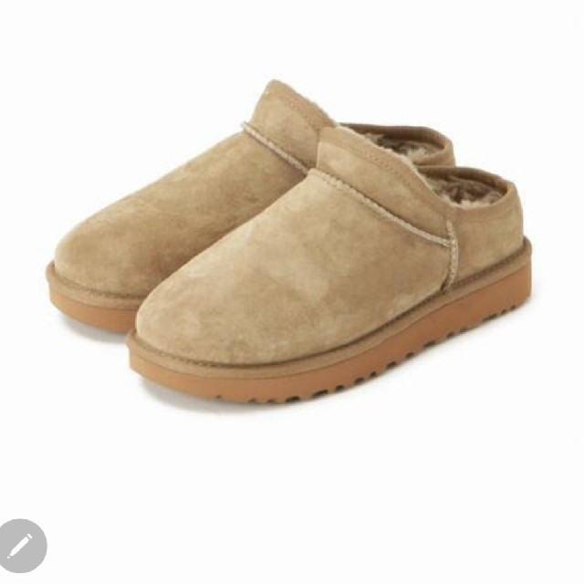 FRAMeWORK(フレームワーク)の【UGG 】CLASSIC SLIPPER ベージュ25cm レディースの靴/シューズ(スリッポン/モカシン)の商品写真