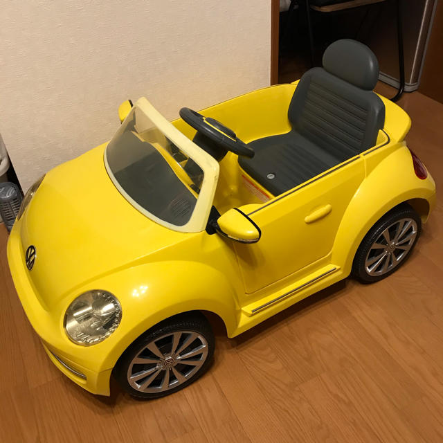 Volkswagen(フォルクスワーゲン)の【専用】電動乗用車 フォルクスワーゲン キッズ/ベビー/マタニティのおもちゃ(電車のおもちゃ/車)の商品写真
