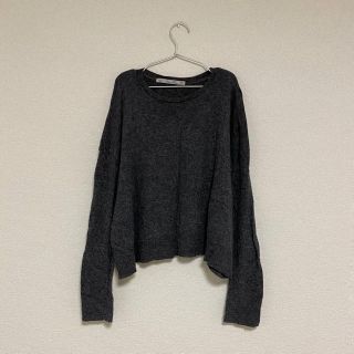 ザラ(ZARA)の【ZARA】ダークグレー　ドロップショルダー　ウール　毛　ニット/セーター　(ニット/セーター)