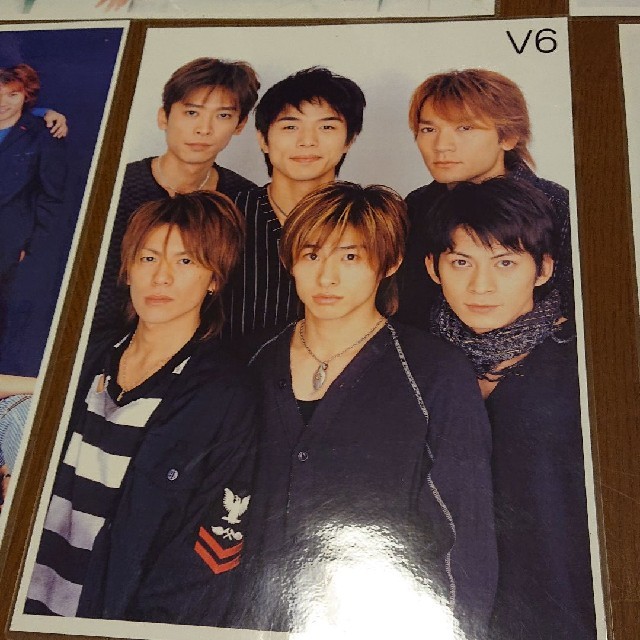 V6 昔のv6 ポスター まとめ売りの通販 By チョコ S Shop ブイシックスならラクマ