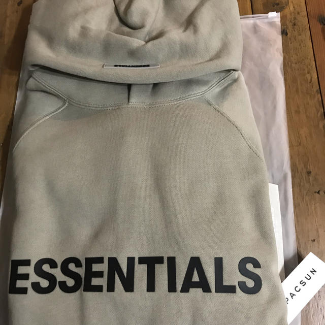 FEAR OF GOD(フィアオブゴッド)のハリー様専用 Essentials  Hoodie メンズのトップス(パーカー)の商品写真