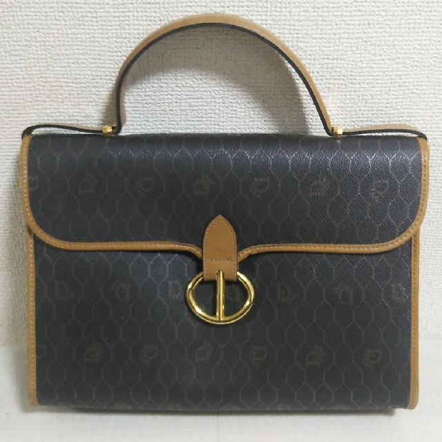 Christian Dior (クリスチャンディオール) ショルダーバッグ 名作 37