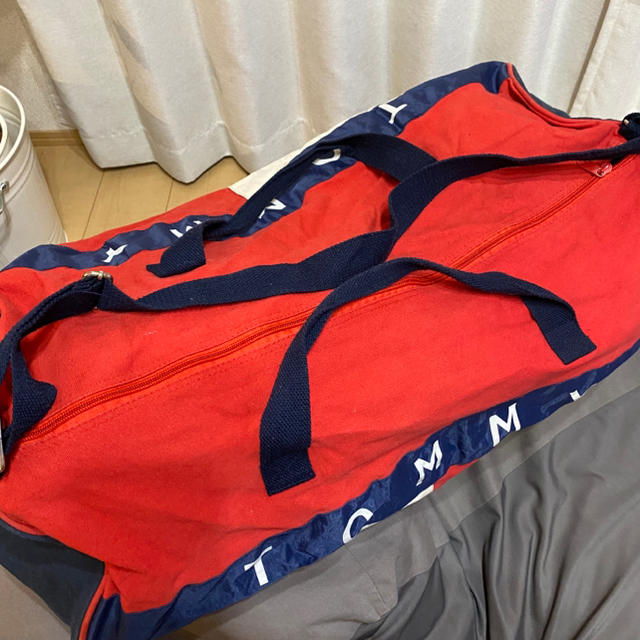 TOMMY HILFIGER(トミーヒルフィガー)のTOMMY HILFIGER 特大ドラムバッグ メンズのバッグ(ドラムバッグ)の商品写真