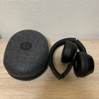 beats solo pro ブラック　シリアル番号付き