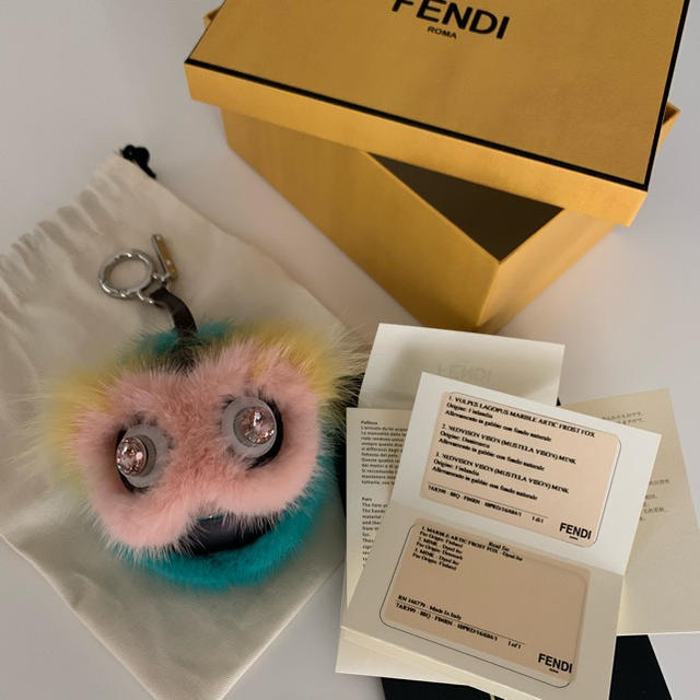 【新品】 FENDI ファーチャーム モンスターチャーム