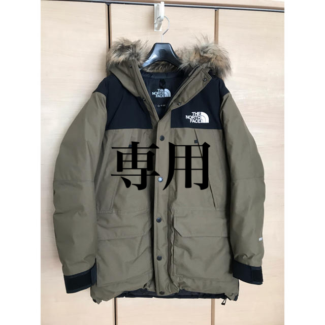 THE NORTH FACE(ザノースフェイス)のノースフェイス マウンテンダウンコート ビーチグリーン M メンズのジャケット/アウター(ダウンジャケット)の商品写真