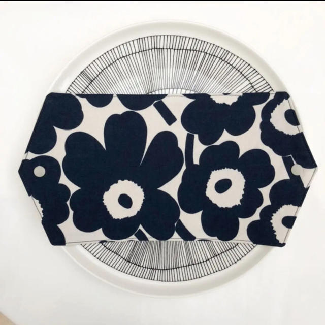 marimekko - 【ゆゆゆ様ご専用】インナーマスク2点&マスクケースの通販