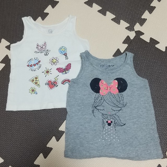 babyGAP(ベビーギャップ)のbaby GAP タンクトップ  90cm 2枚セット キッズ/ベビー/マタニティのキッズ服女の子用(90cm~)(下着)の商品写真