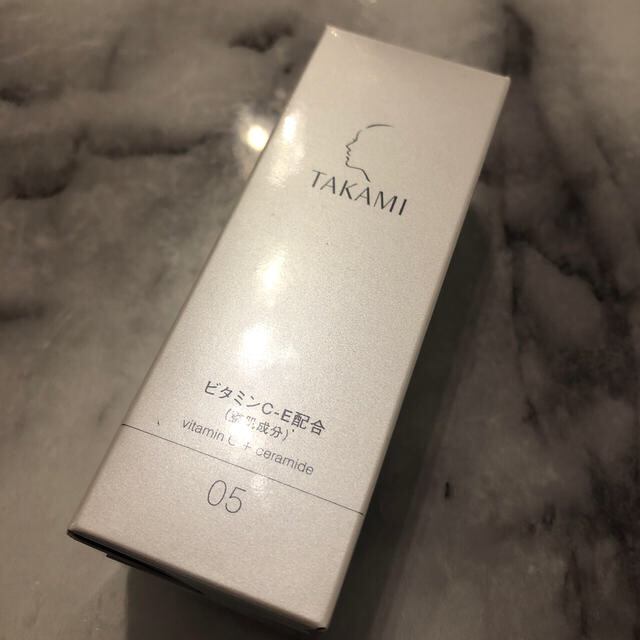 TAKAMI(タカミ)の限定セール✩.*新品未開封 タカミ エッセンスCE30ml TAKAMI美容液 コスメ/美容のスキンケア/基礎化粧品(美容液)の商品写真