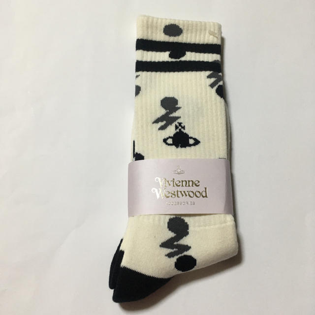 Vivienne Westwood(ヴィヴィアンウエストウッド)のVivienne Westwood 厚手　白　靴下　ソックス メンズのレッグウェア(ソックス)の商品写真