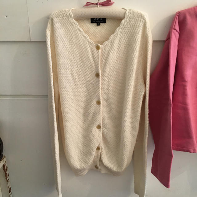 A.P.C. scallop cotton knit cardigan.