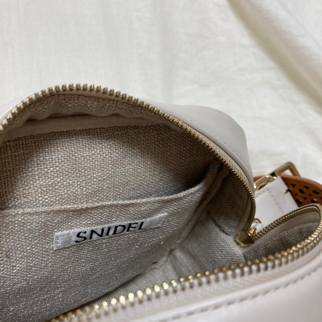 SNIDEL(スナイデル)のけけ様専用　スナイデルバッグ レディースのバッグ(ショルダーバッグ)の商品写真