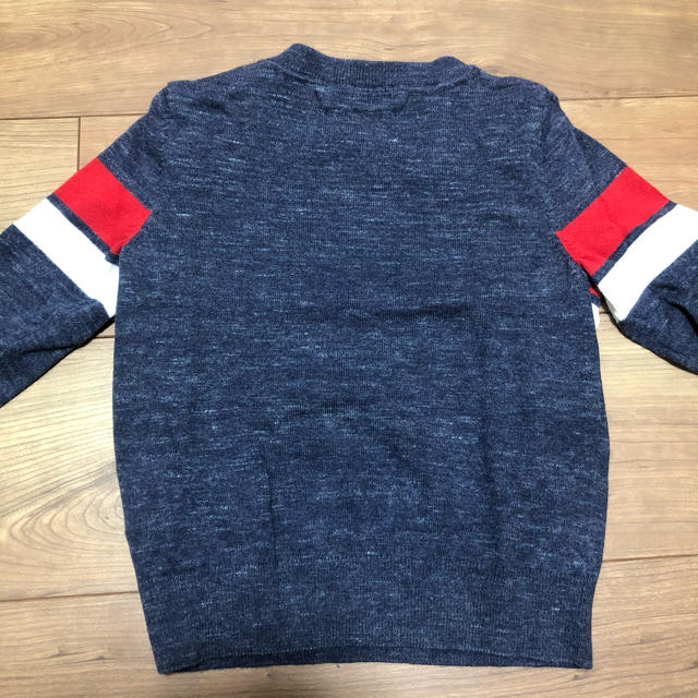 TOMMY HILFIGER(トミーヒルフィガー)の薄手ニット キッズ/ベビー/マタニティのキッズ服男の子用(90cm~)(ニット)の商品写真