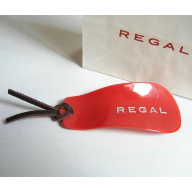 REGAL(リーガル)の新品未使用 リーガル靴べら (赤)REGAL靴ベラ メンズのファッション小物(その他)の商品写真