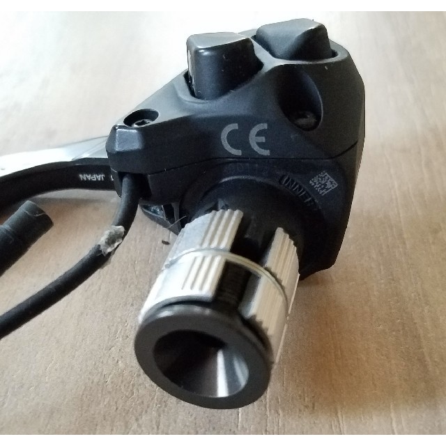 SHIMANO Di2 電動 ST-6871 左右セット シフトスイッチ付き - パーツ