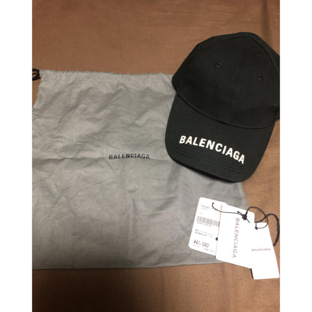 Balenciaga(バレンシアガ)のバレンシアガキャップ帽子新品同様確実正規品 メンズの帽子(キャップ)の商品写真