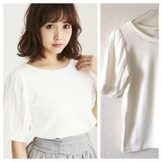 マジェスティックレゴン(MAJESTIC LEGON)のマジェ♡新品タグ付きプリーツ袖ブラウス(シャツ/ブラウス(半袖/袖なし))