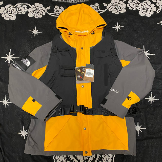 Supreme(シュプリーム)のSupreme The North Face RTG Jacket XL TNF メンズのジャケット/アウター(マウンテンパーカー)の商品写真