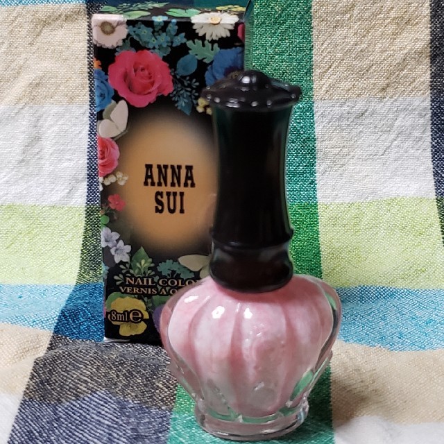 ANNA SUI(アナスイ)のANNA SUI　ネイルカラーA F301 コスメ/美容のベースメイク/化粧品(口紅)の商品写真